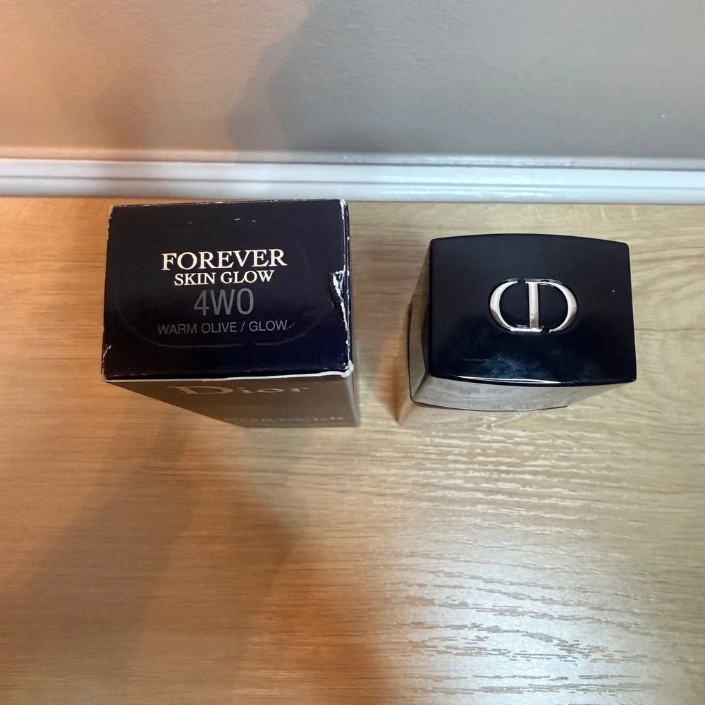 Dior forever skin
